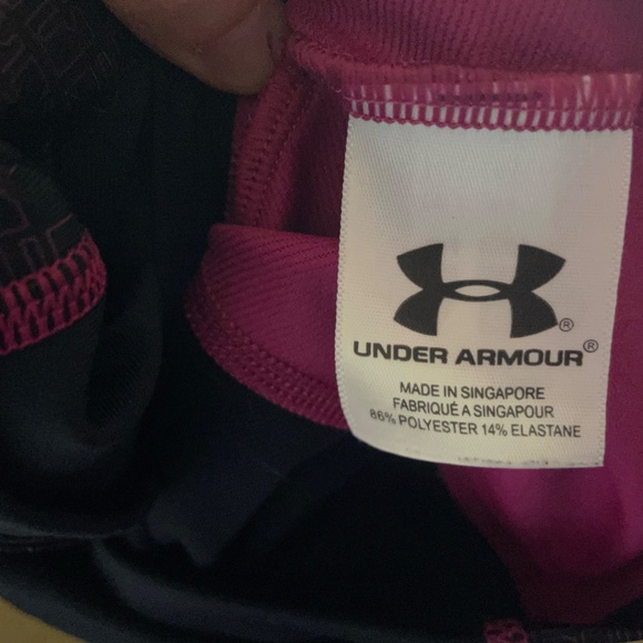 Under Armor - Black and Pink Hoodie - Size M - Picture 6 of 6